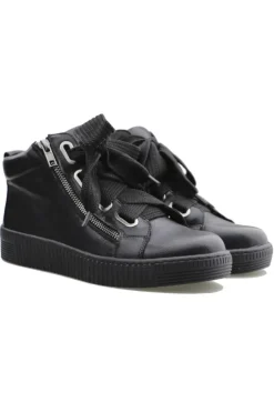Thendo Sneaker By Django & Juliette In Black