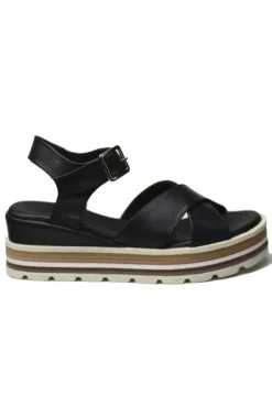 Thyme And Co Tinana Sandal In Black