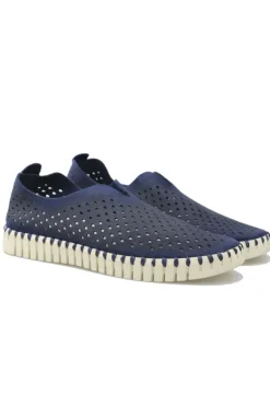 Tulip Flat By Ilse Jacobsen In Navy