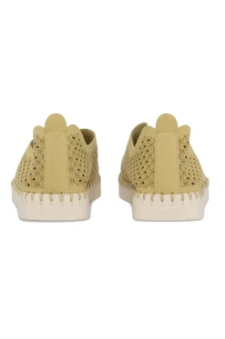 Tulip Flat By Ilse Jacobsen In Citronella
