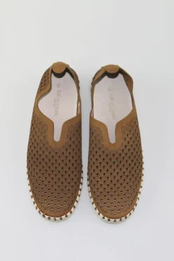 Tulip Flat By Ilse Jacobsen In Tan