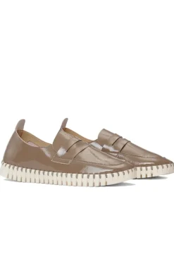 Tulip Loafer By Ilse Jacobsen In Wheat