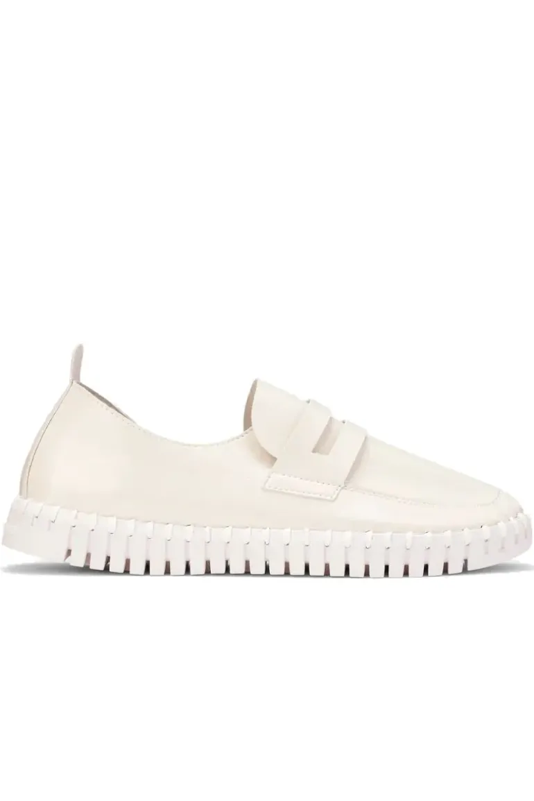 Tulip Loafer By Ilse Jacobsen In Cream