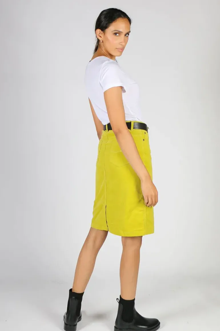 Vassalli Corduroy Skirt In Lime