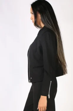 Vassalli Cropped Stud Jacket In Black
