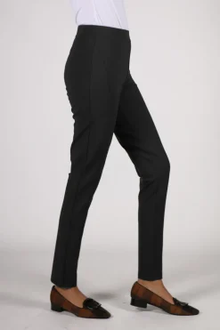 Vassalli Seamed Ponte Pant In Black