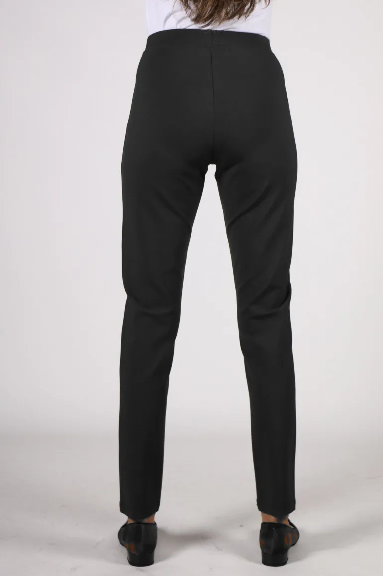 Vassalli Seamed Ponte Pant In Black