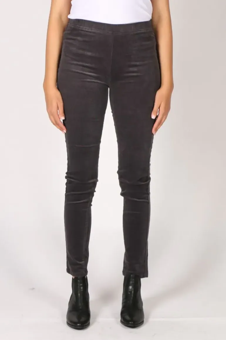 Vassalli Slim Corduroy Pant In Charcoal