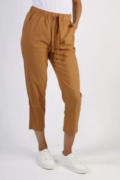 Verge Gina Pant In Toffee