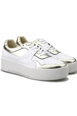 Wabeca Sneaker By Django & Juliette In White