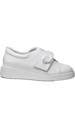 Yaser Sneaker By Django & Juliette In White