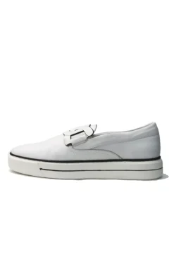 Yinnit Sneaker By Django & Juliette In White